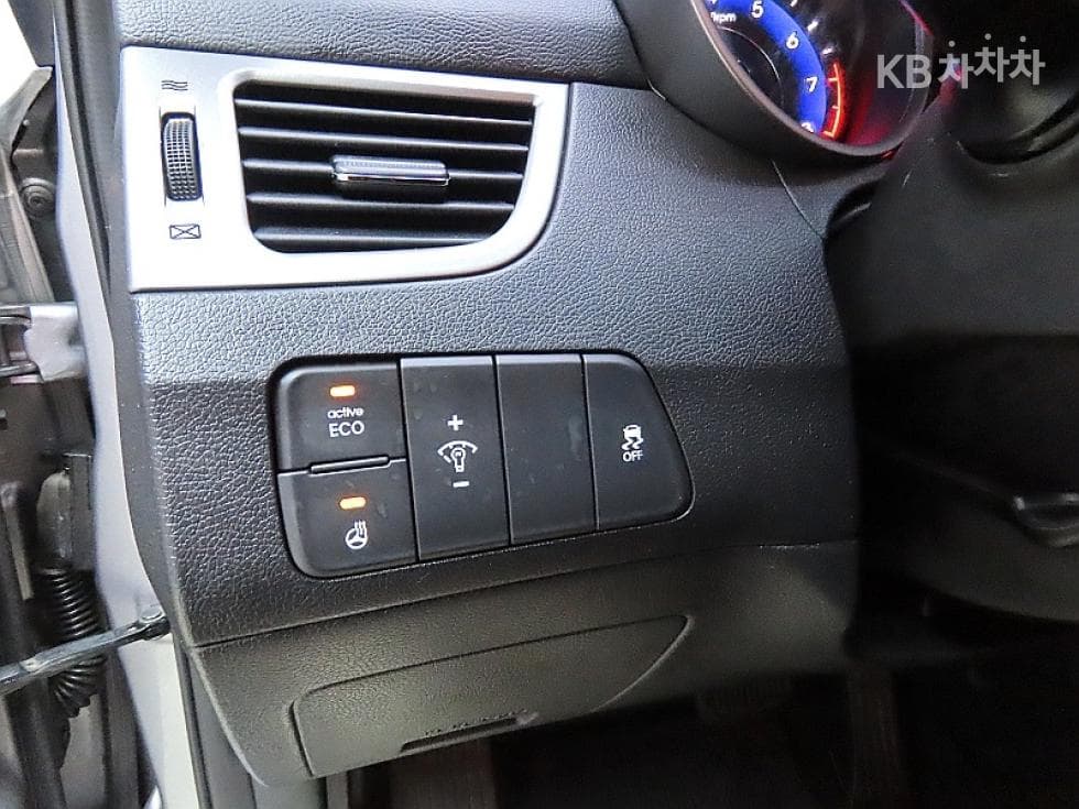 Hyundai Avante (Elantra)MDM16 GDI Smart - 12