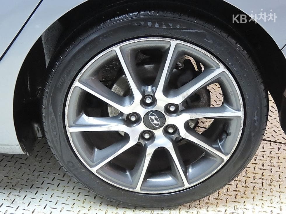 Hyundai Avante (Elantra)MDM16 GDI Smart - 20