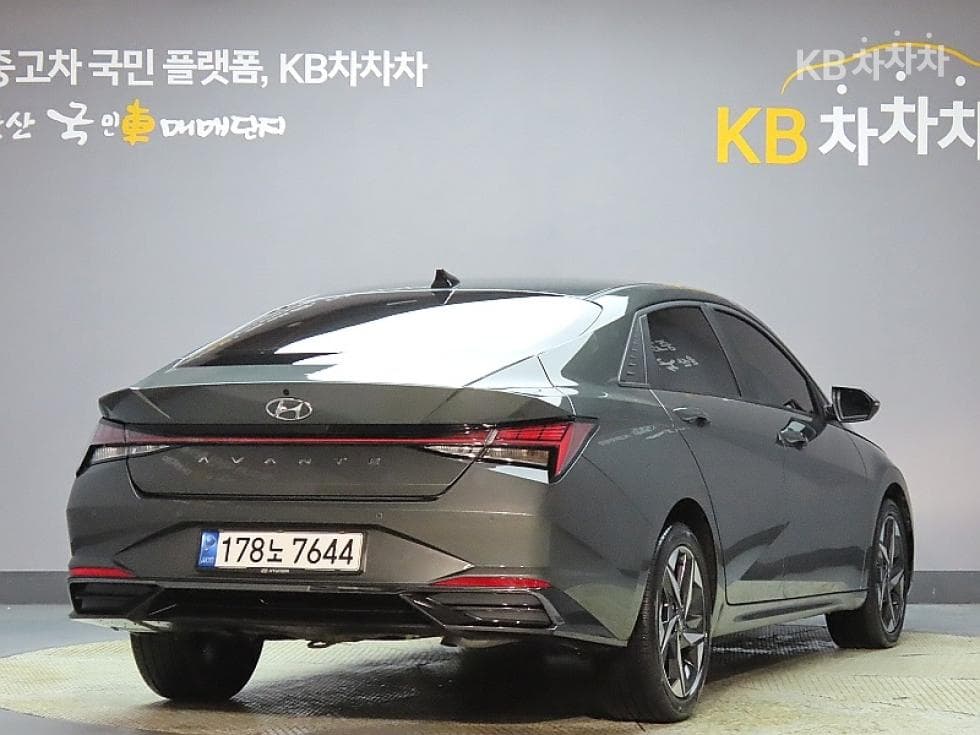 Hyundai All New Avante (Elantra)(CN7)1.6 Gasoline Modern - 2