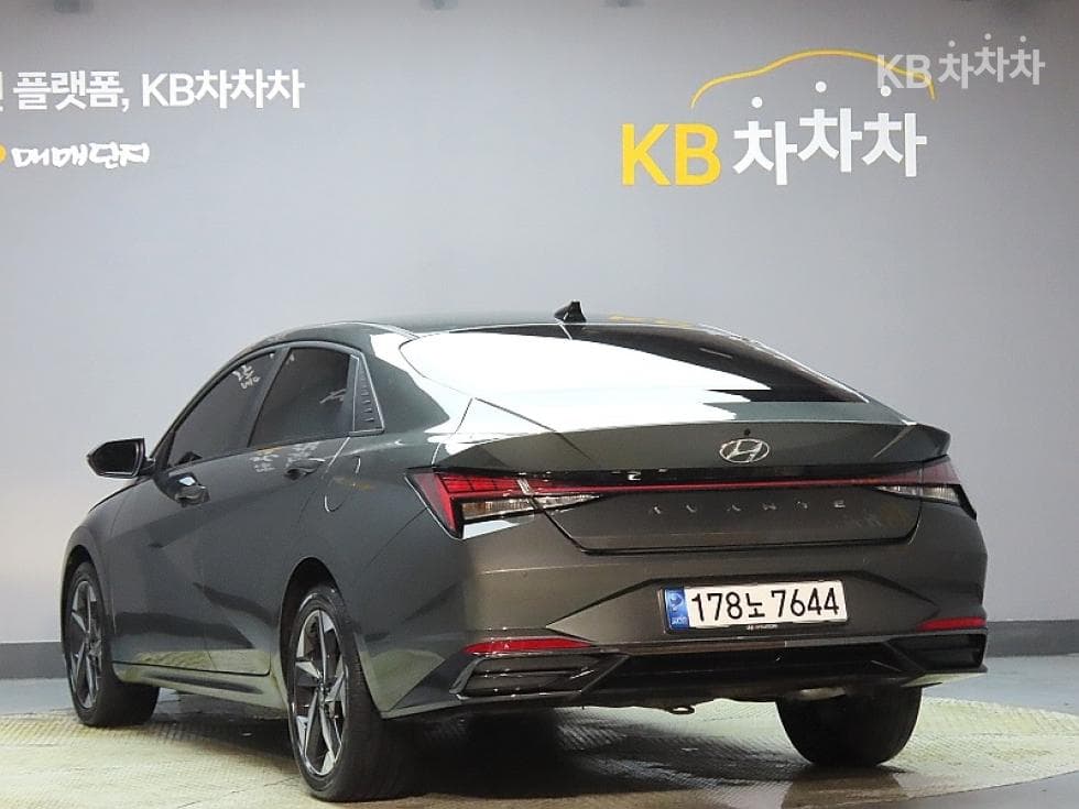 Hyundai All New Avante (Elantra)(CN7)1.6 Gasoline Modern - 4