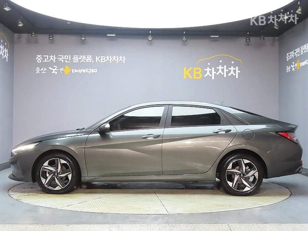 Hyundai All New Avante (Elantra)(CN7)1.6 Gasoline Modern - 5