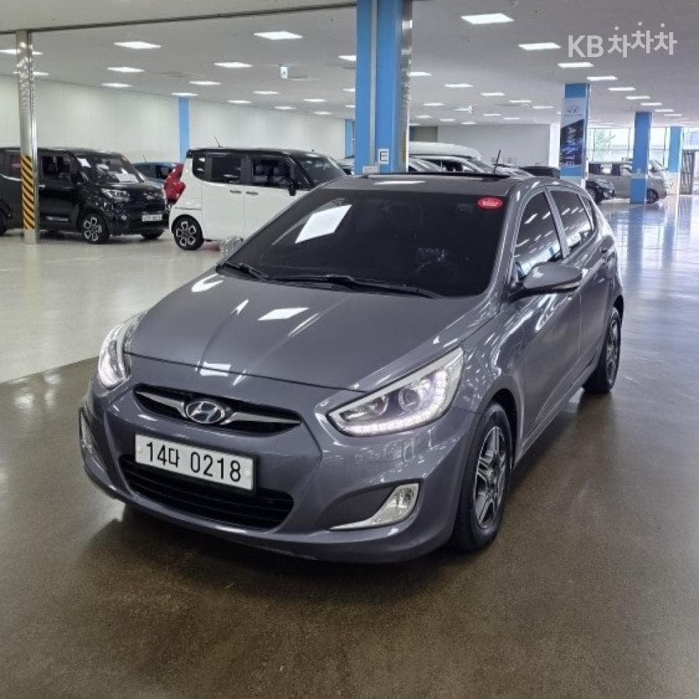 Hyundai Accent(신형) 위트 1.6 VGT Modern - Image 1
