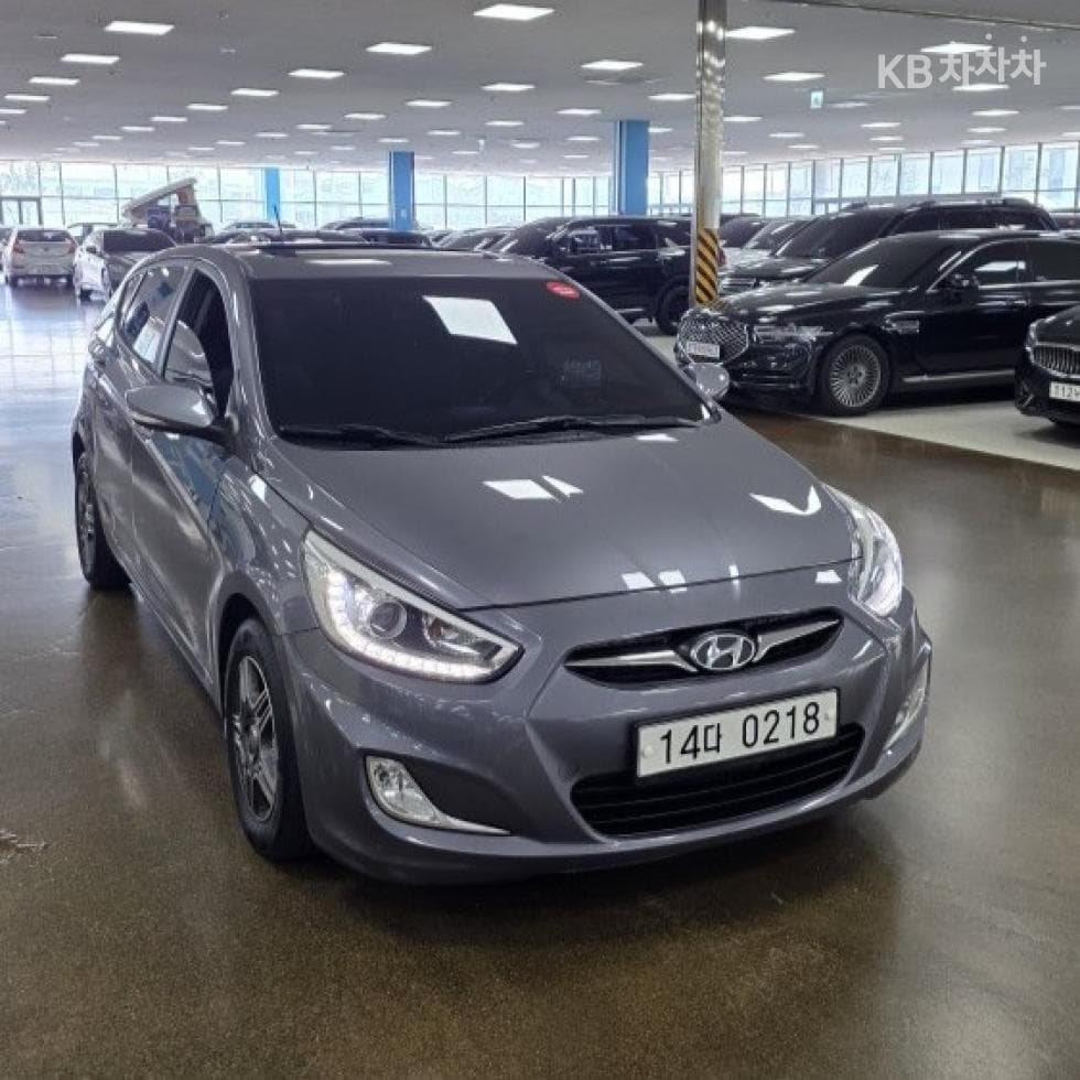 Hyundai Accent(신형)위트 1.6 VGT Modern - 2
