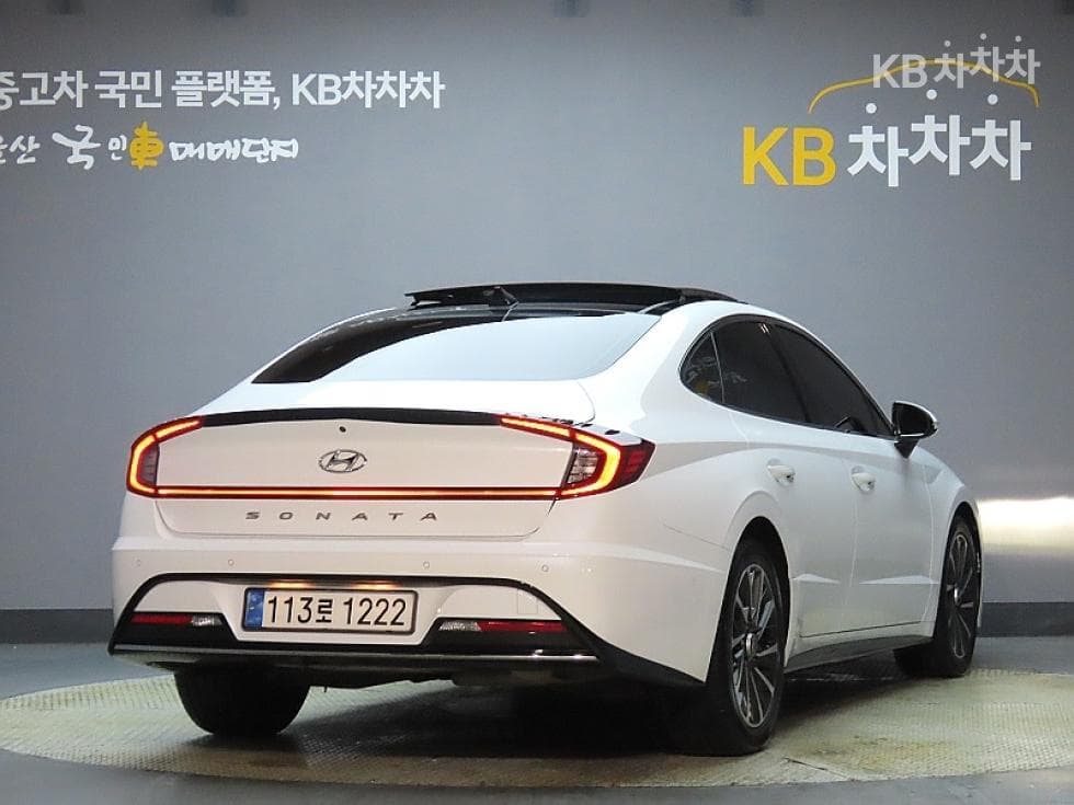 Hyundai Sonata (DN8)2.0 Premium 밀레니엄 - 2