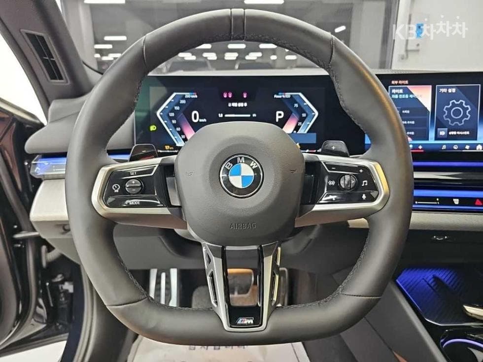 BMW New5 Series(G60)530i xDrive M Sport - 9