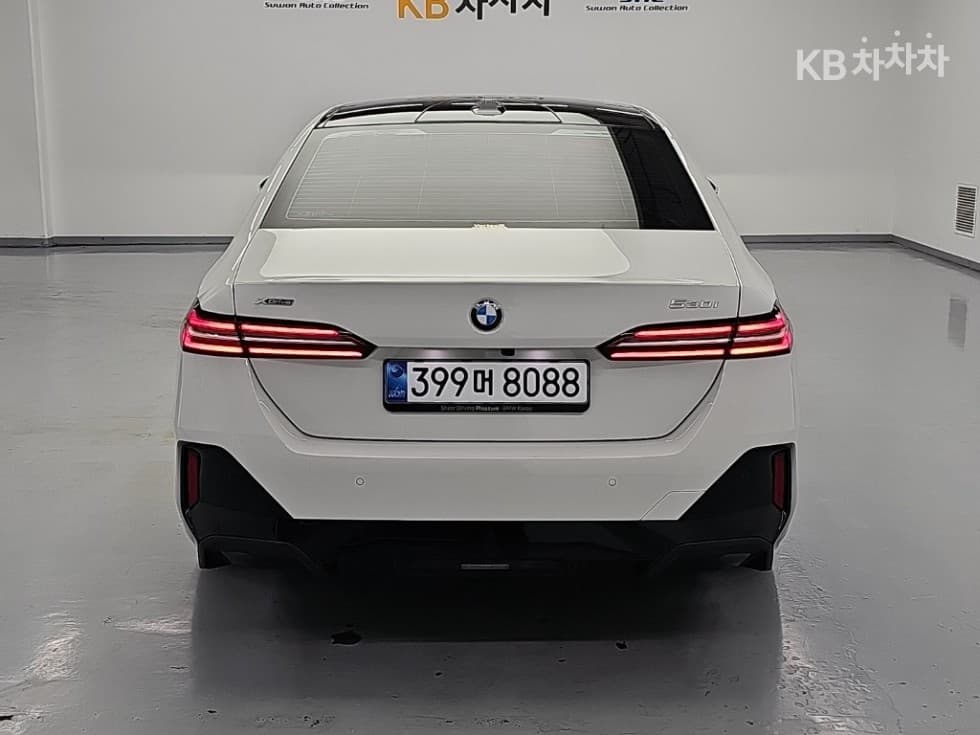 BMW New5 Series(G60)530i xDrive M Sport - 3