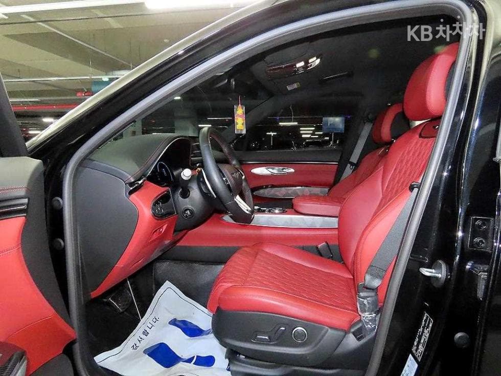 Genesis GV70Gasoline 2.5T 2WD - 6