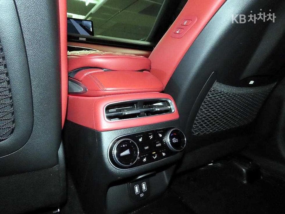 Genesis GV70Gasoline 2.5T 2WD - 15