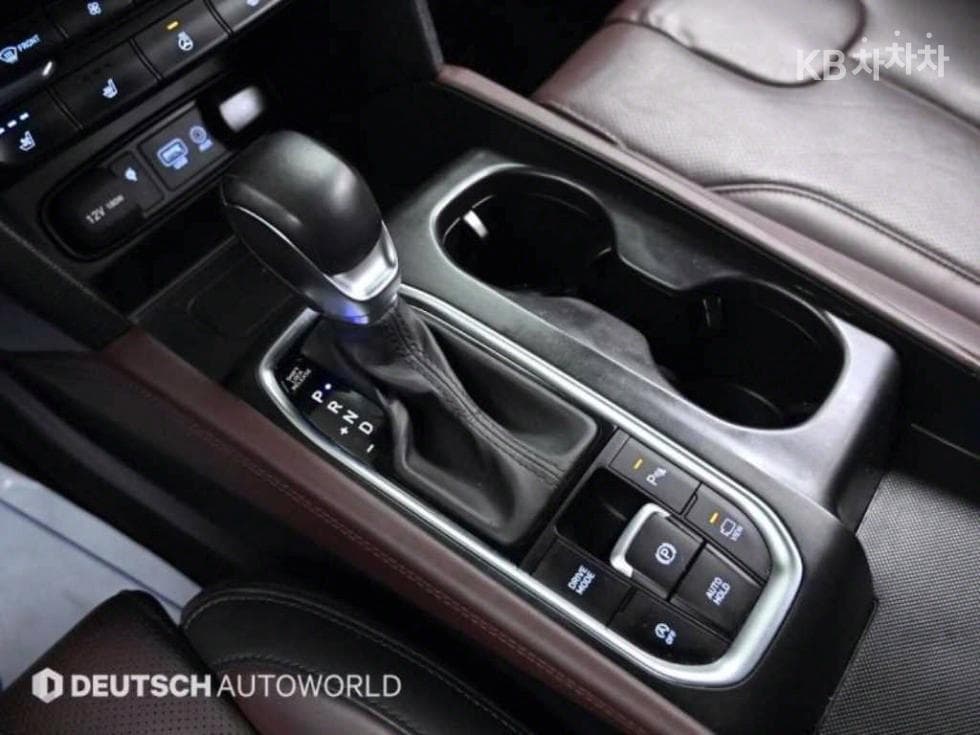 Хюндай Санта Фе TMДизел 2.2 2WD Inspiration - 12