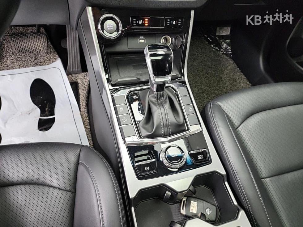 КейДжи Мобилити 뷰티플 코란도1.5 GDi Turbo 2WD C5 Plus - 8