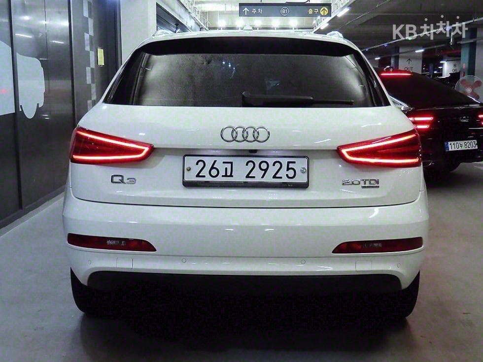Audi Q32.0 Turbo Diesel Injection 콰트로 Dynamic - 5