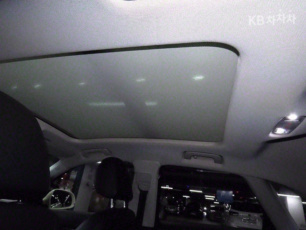Audi Q32.0 Turbo Diesel Injection 콰트로 Dynamic - 14