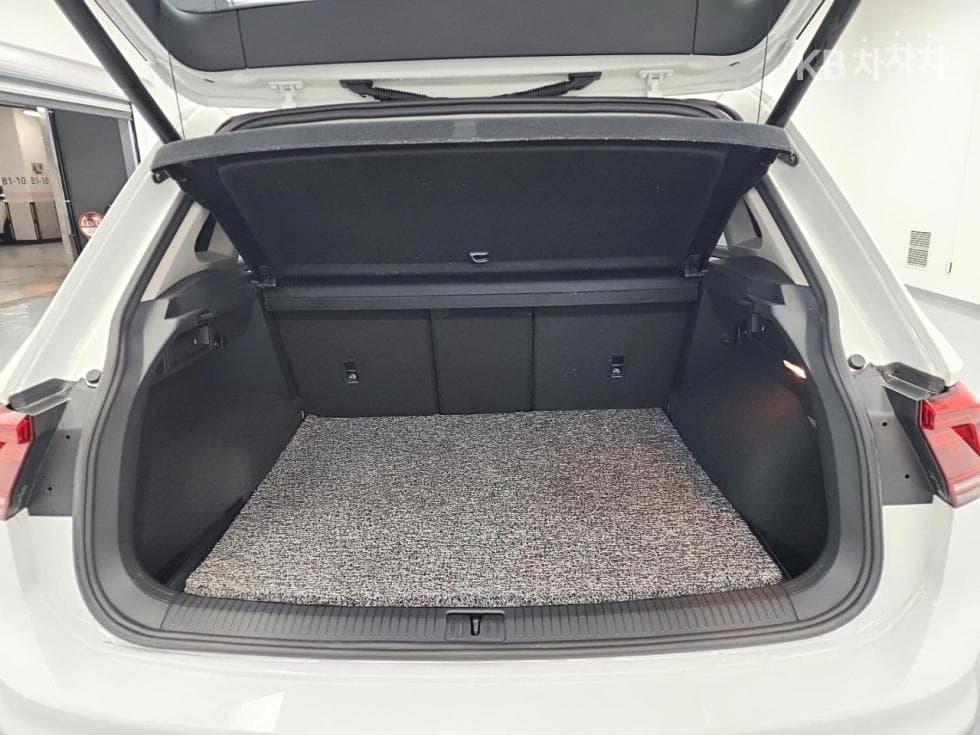 Volkswagen The New (фейслифт) Tiguan2.0 Турбо Дизел Инжекция Premium - 22