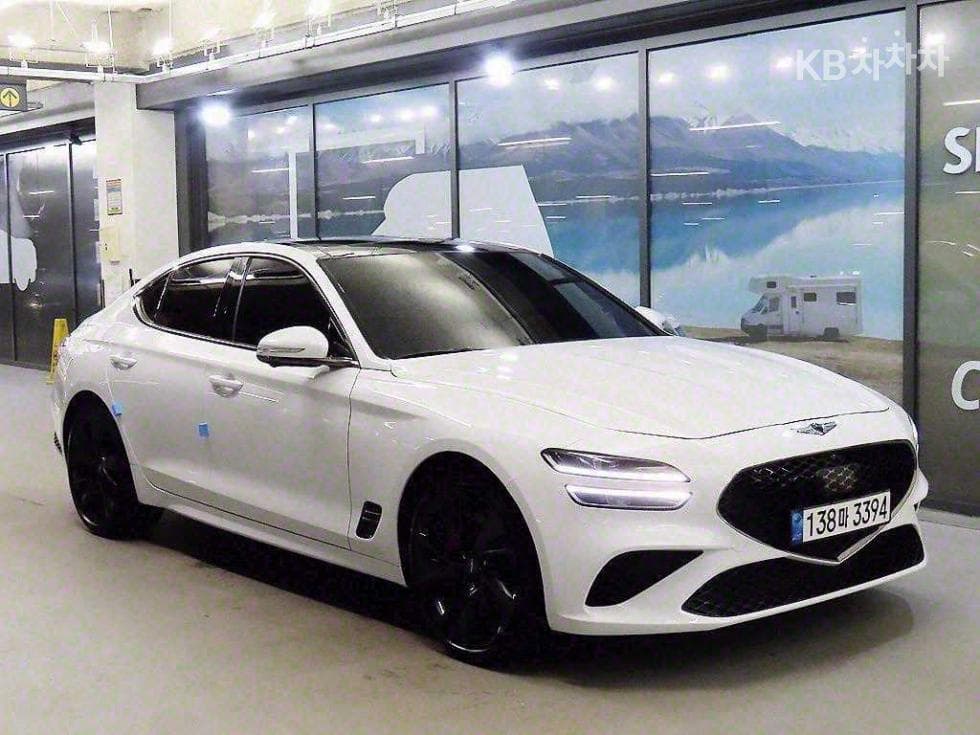 Genesis The New (facelift) G70 2.0T Sports Package - Image 1