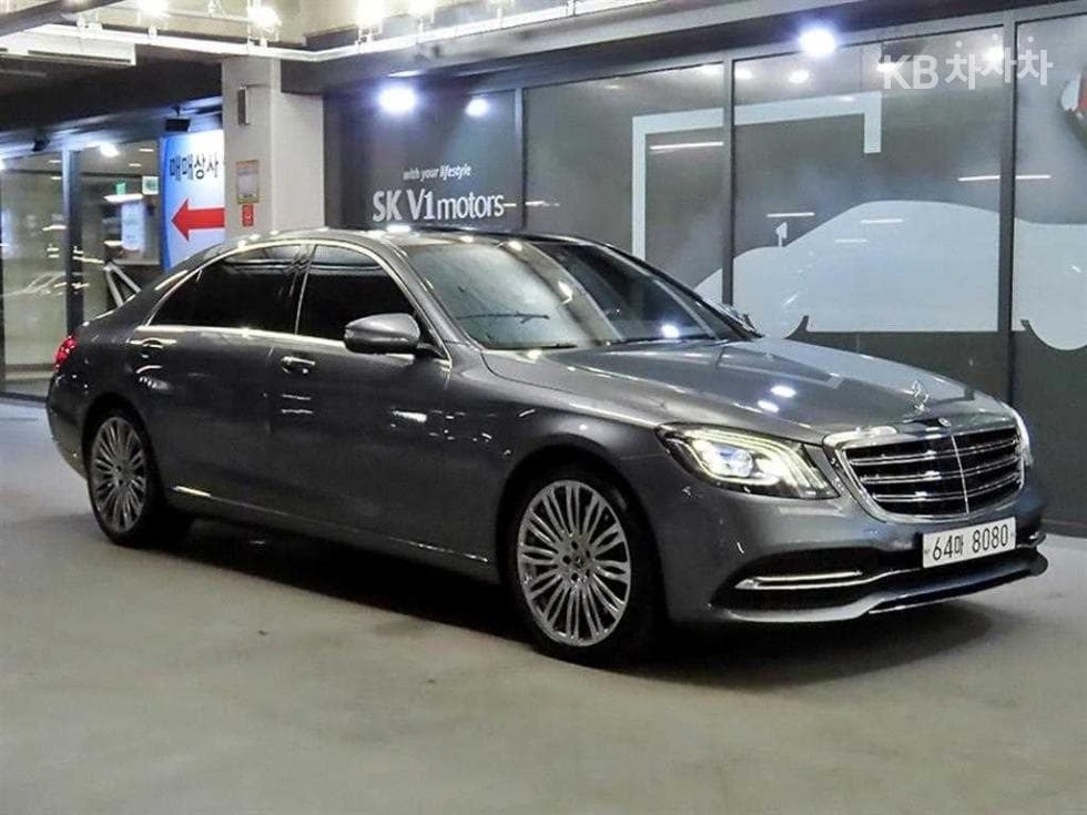 Mercedes-Benz New S-ClassS560L - 2