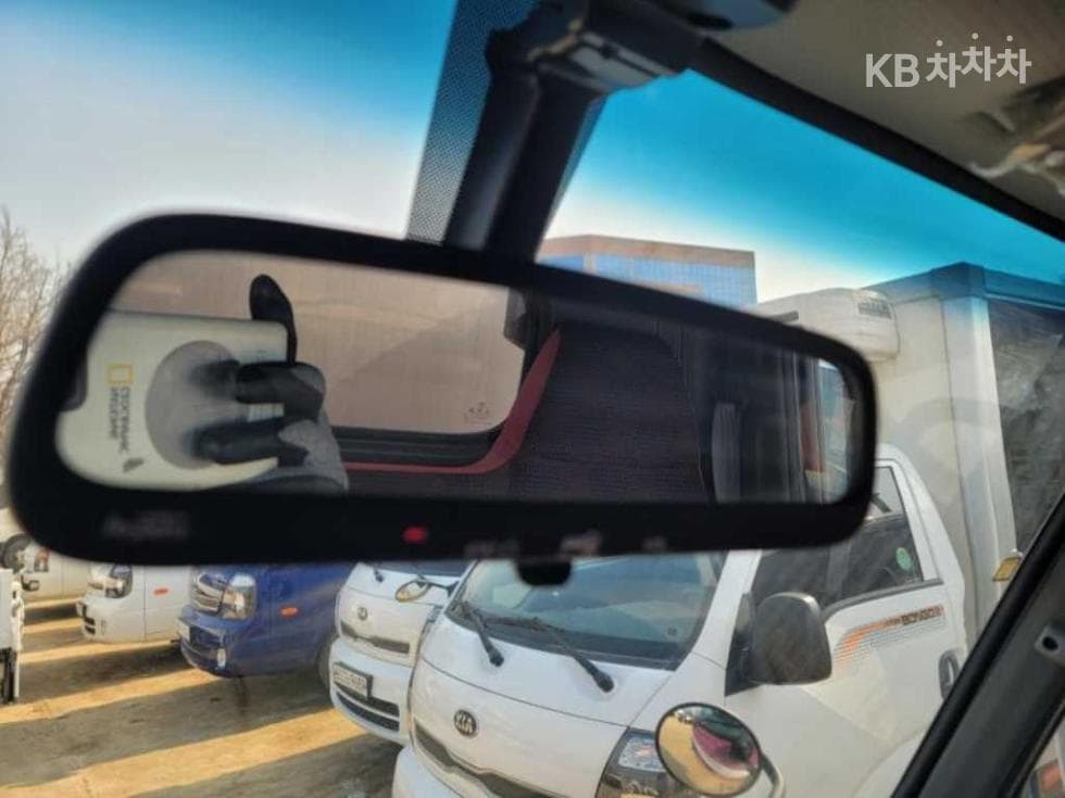 Hyundai Mighty 큐티냉장Top (Cargo)차 일반캡 - - 12