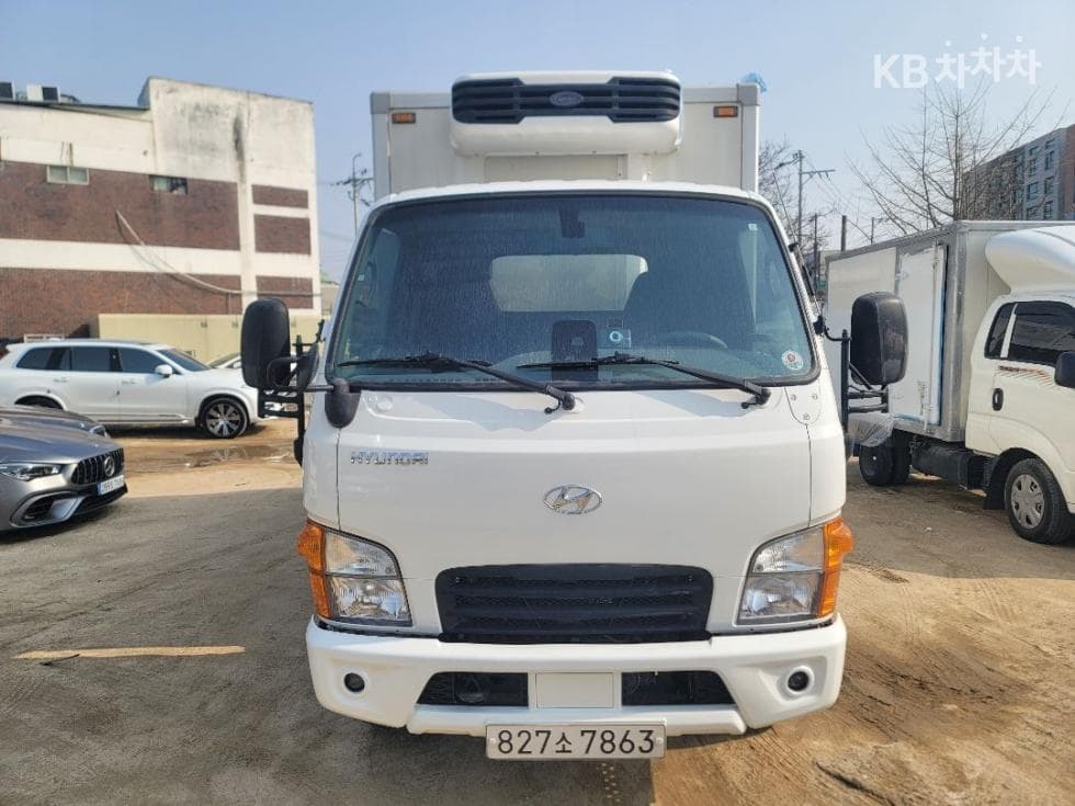 Hyundai Mighty 큐티냉장Top (Cargo)차 일반캡 -