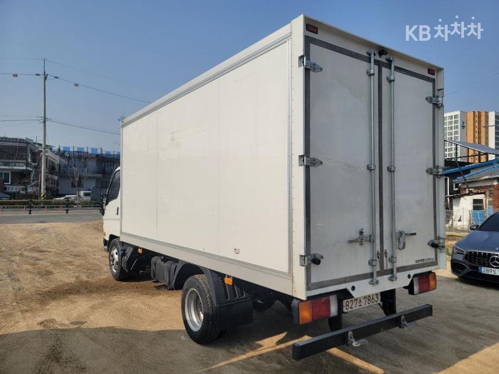 Hyundai Mighty 큐티냉장Top (Cargo)차 일반캡 - - 5