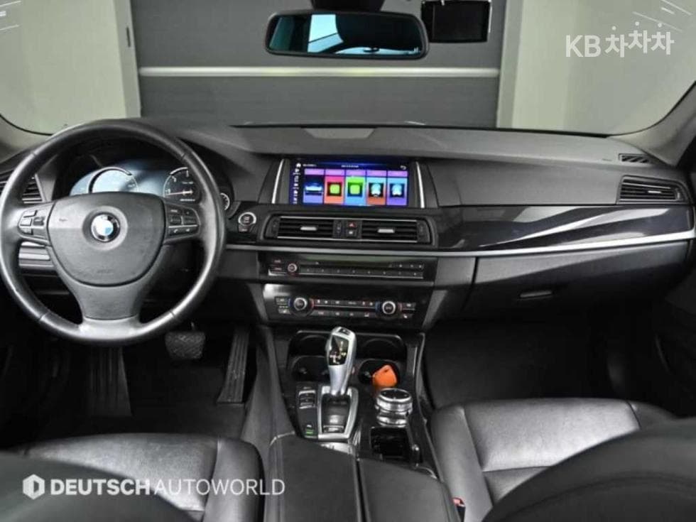 BMW Нов5 Серия520d F10 - 7
