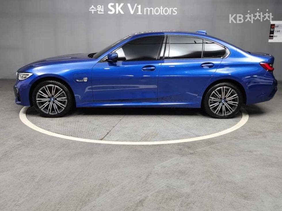 BMW 3 Series (G20)320e M Sport - 6