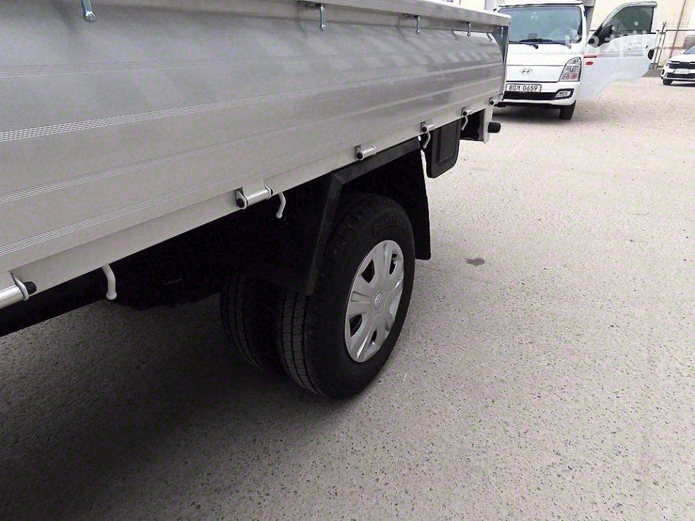 Kia The New (facelift) Bongo 3 (light truck)LPG 1 Ton 표준캡 장축 4WD GL Light - 16
