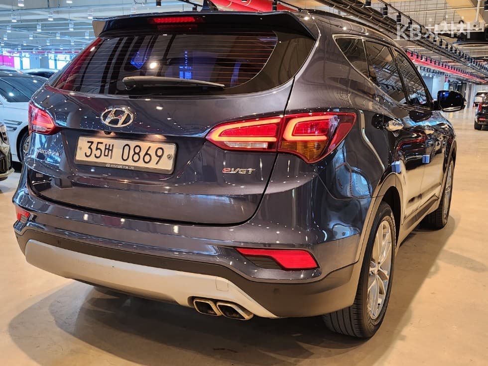 Хюндай Санта Фе The PrimeДизел Хонда R-двигател 2.0 дизел 2WD 5-местен Premium - 4