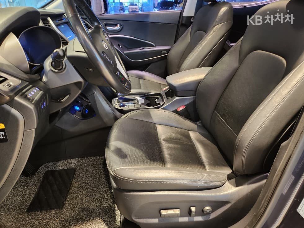 Хюндай Санта Фе The PrimeДизел Хонда R-двигател 2.0 дизел 2WD 5-местен Premium - 11