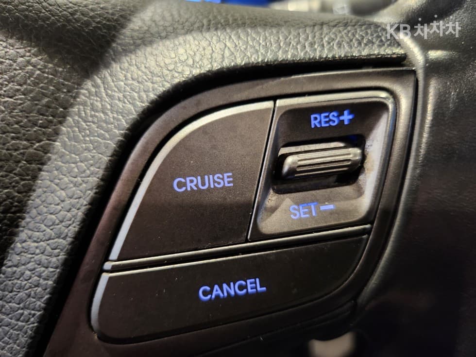 Хюндай Санта Фе The PrimeДизел Хонда R-двигател 2.0 дизел 2WD 5-местен Premium - 14