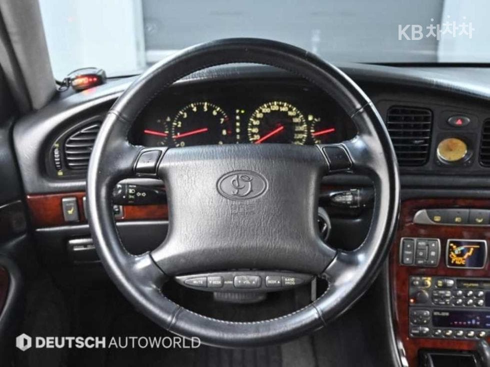 Хюндай Дайнъсти2.5 SIGNATURE - 13