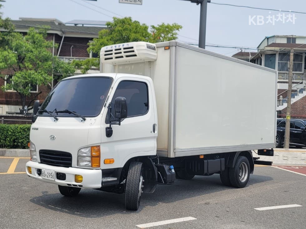 Hyundai Mighty 큐티냉장Top (Cargo)차 일반캡 - - 2