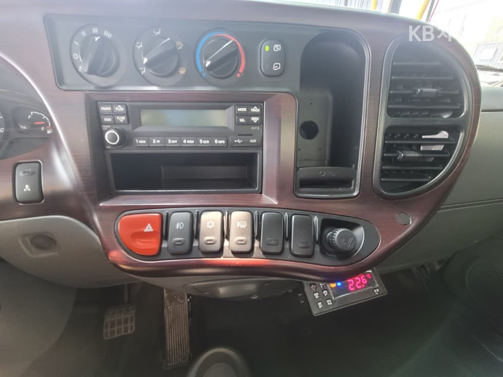 Hyundai Mighty 큐티냉장Top (Cargo)차 일반캡 - - 13