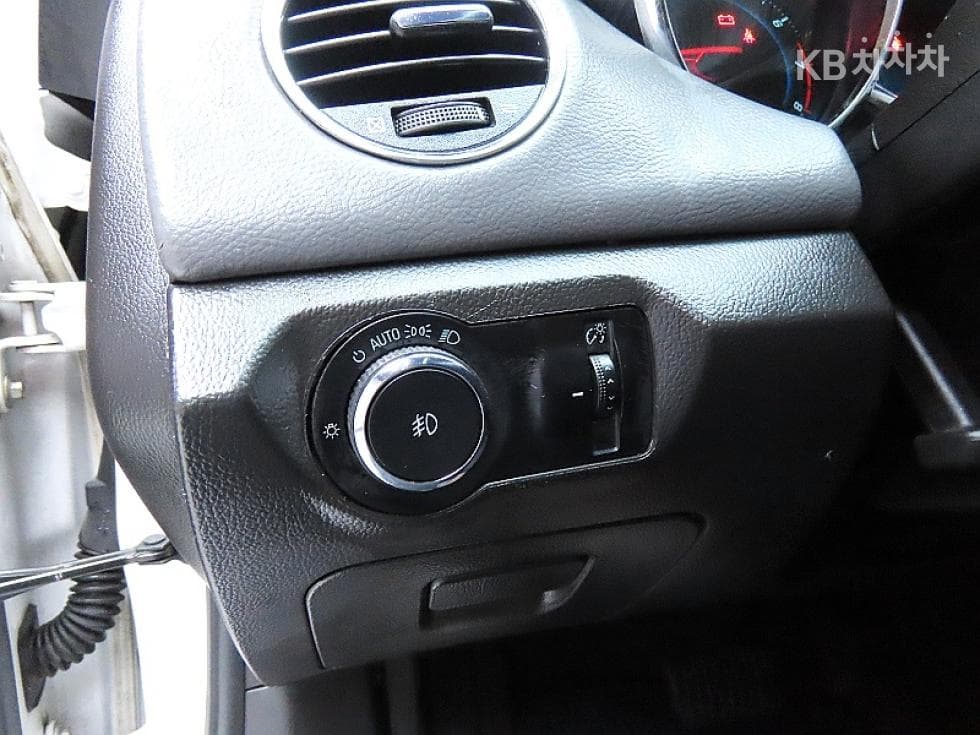 GM Korea Lacetti Premiere1.8 CDX ID 일반형 - 12