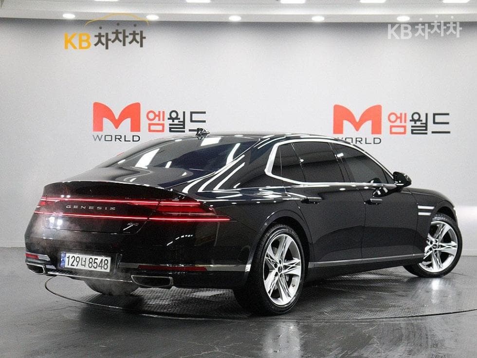 Genesis G90 (RS4) 3.5T AWD Base - Image 3