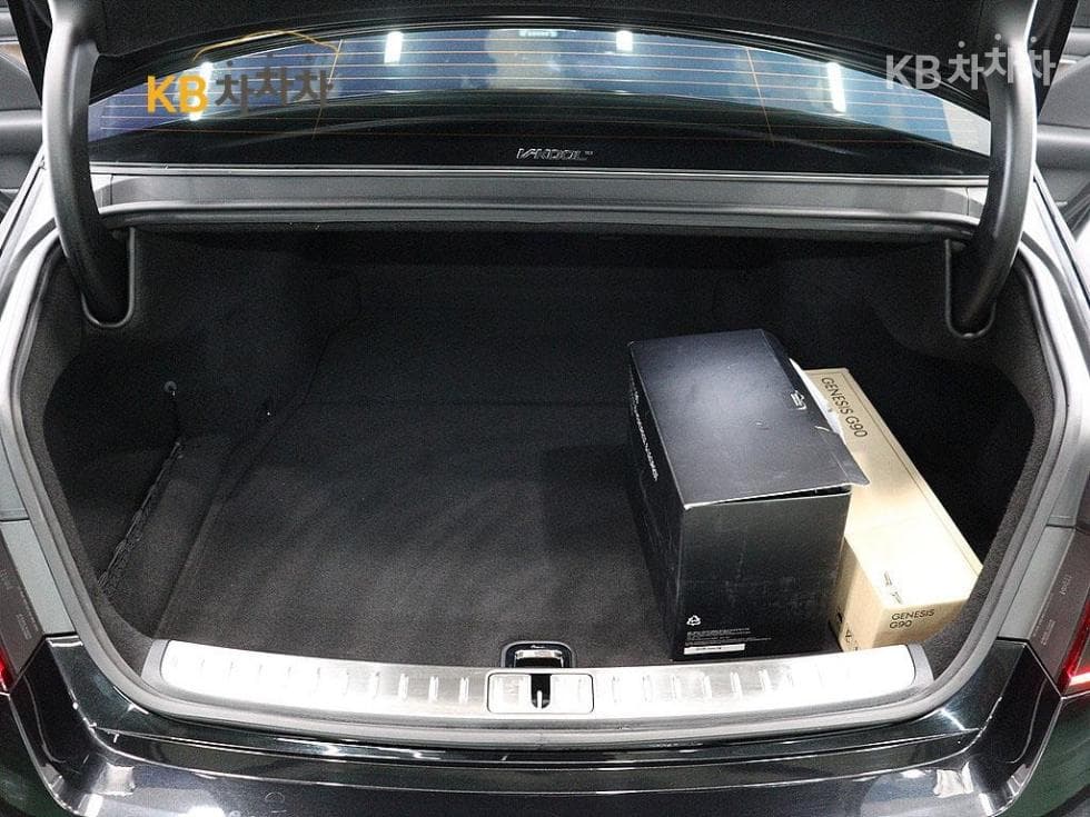 (129N8548)GENESIS G90(RS4)3.5T AWD Base - 5