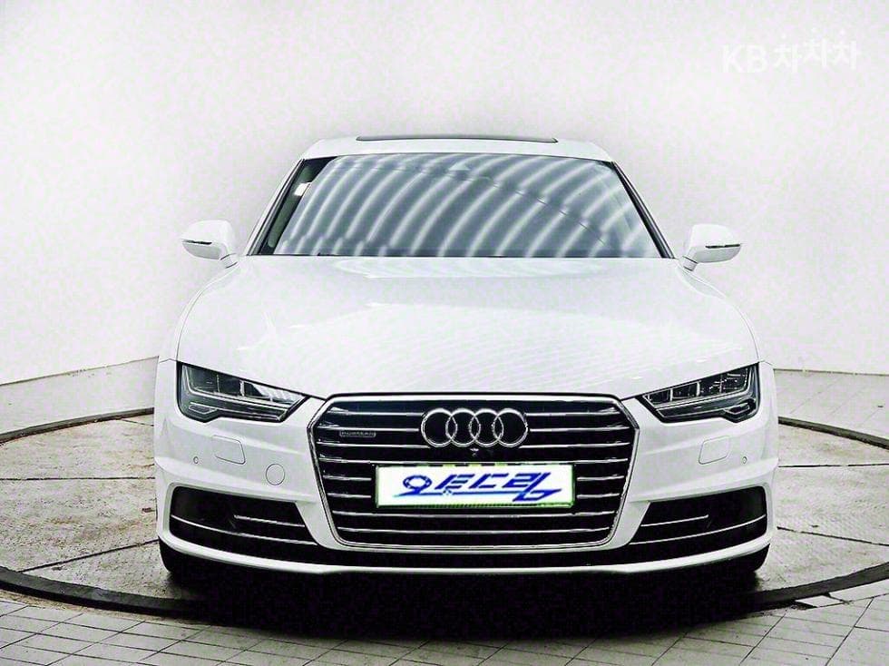 Ауди A7 50 Турбо Дизел Инжекция 콰트로 4G(15~) - Image 1