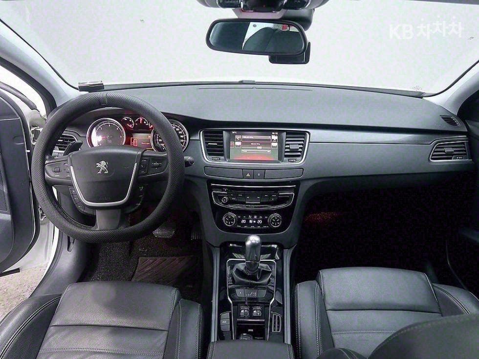 Peugeot 5081.6 e-HDi 악티브 - 5