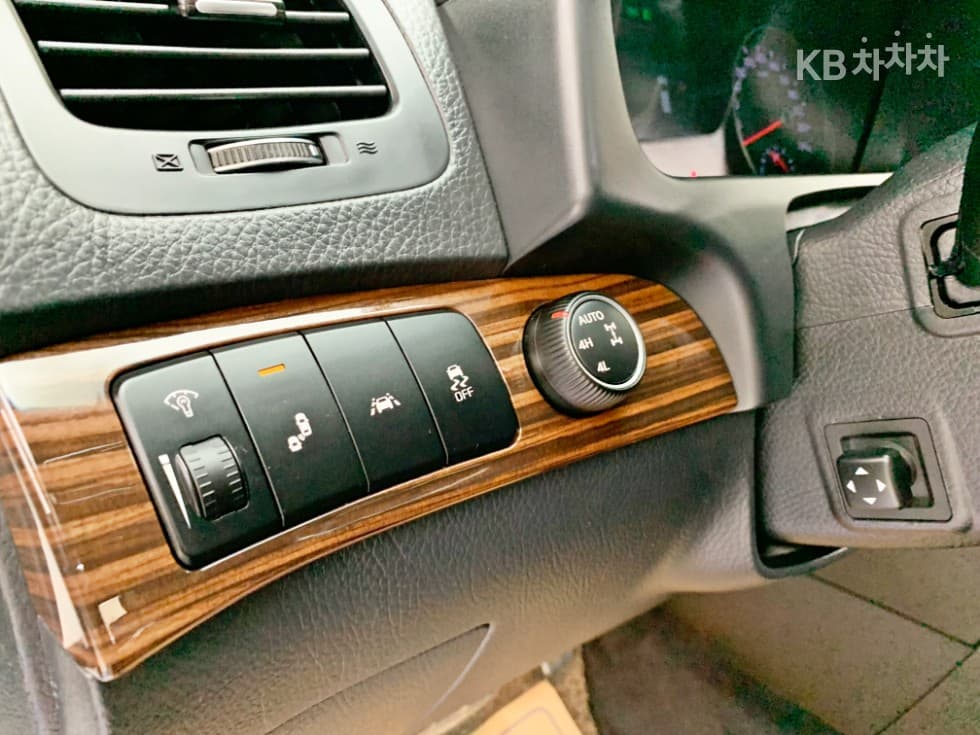 Киа The New (фейслифт) Mohave4x4 President 5-местен - 19