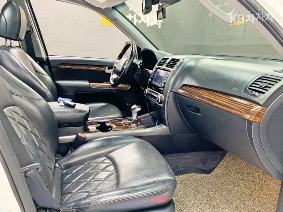 Киа The New (фейслифт) Mohave4x4 President 5-местен - 15