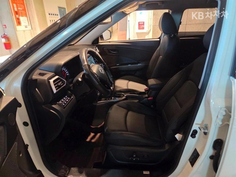 КейДжи Мобилити The New (фейслифт) Тиволи Air1.5 T-GDI A7 - 8