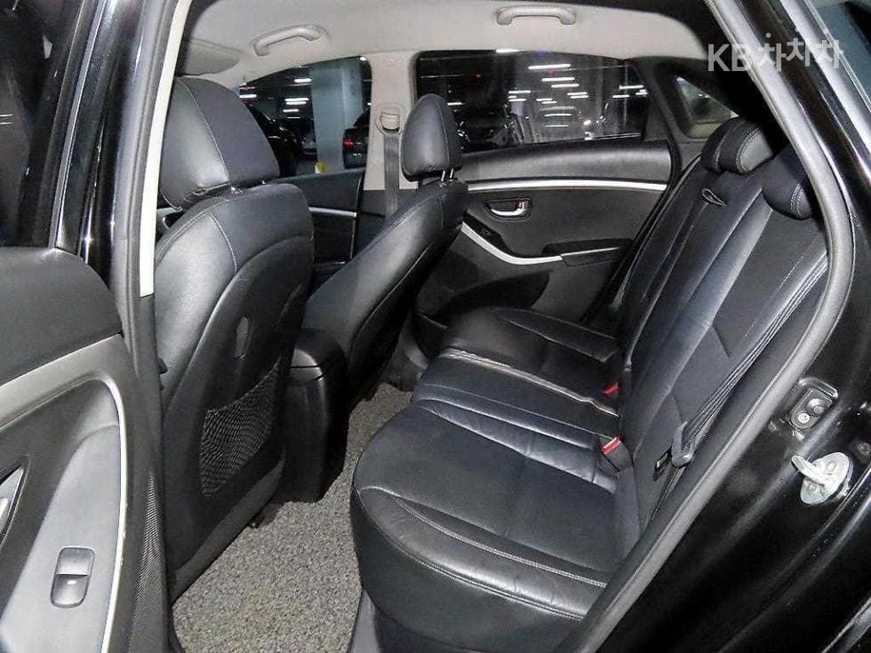 Hyundai i30(신형)1.6 VGT PYL - 7