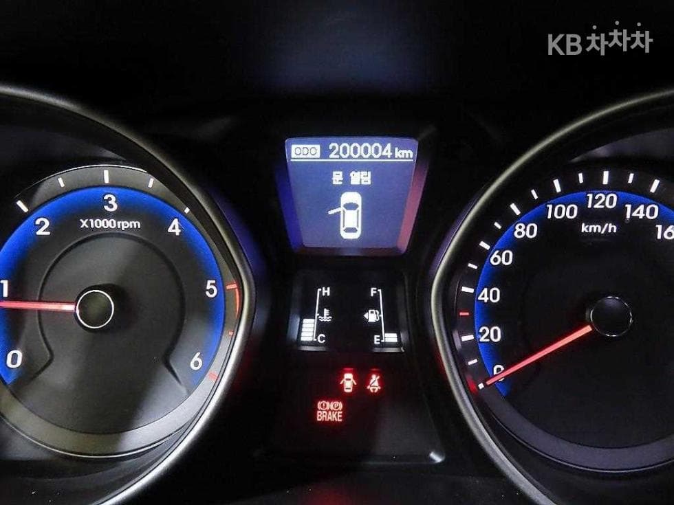 Hyundai i30(신형)1.6 VGT PYL - 9