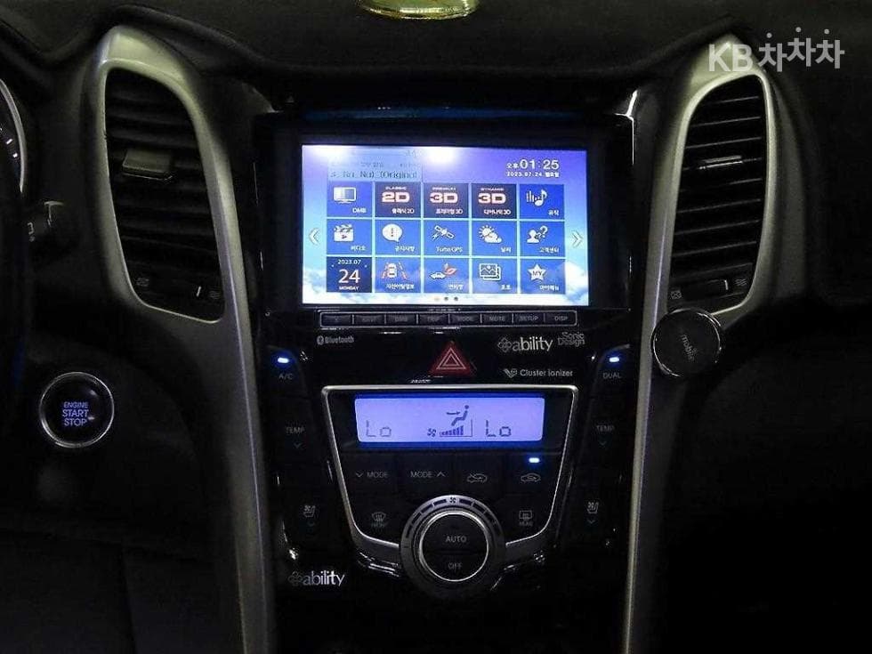 Hyundai i30(신형)1.6 VGT PYL - 11