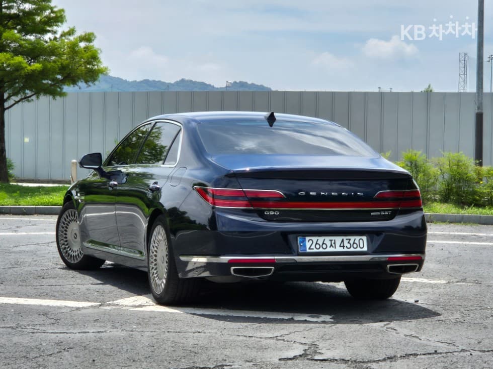 Дженезис G903.3T GDi AWD Престиж - 2