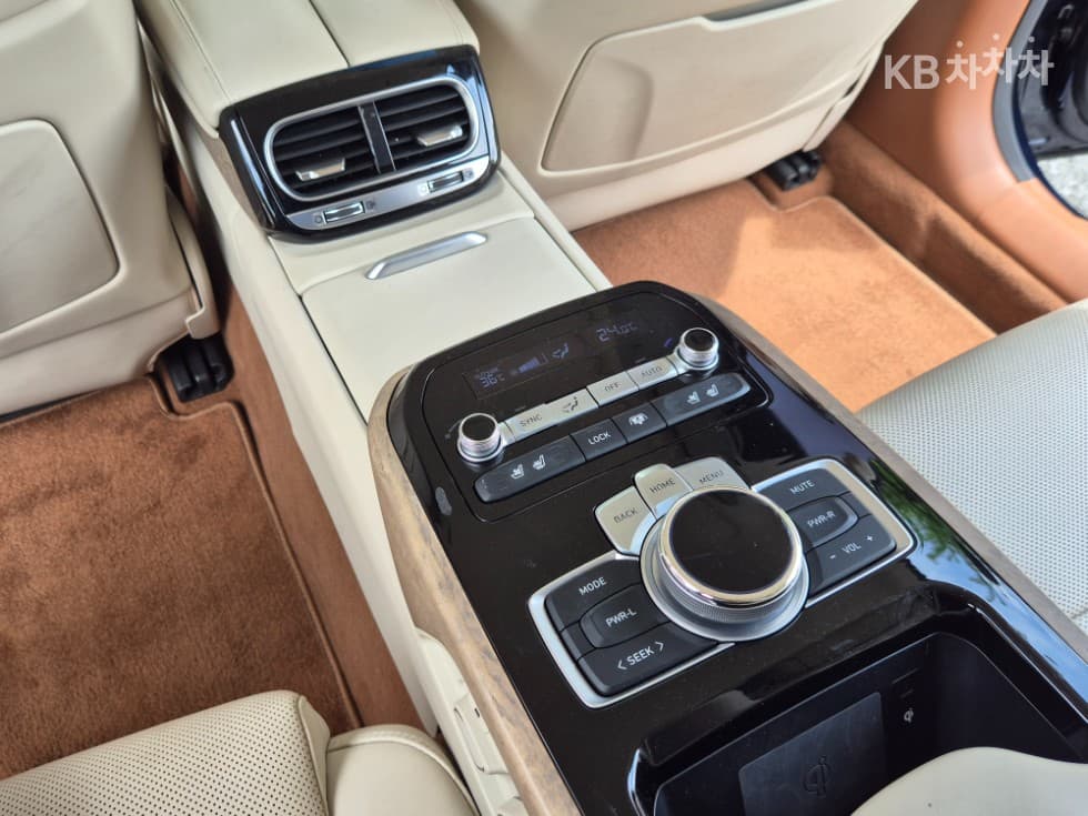 Дженезис G903.3T GDi AWD Престиж - 10