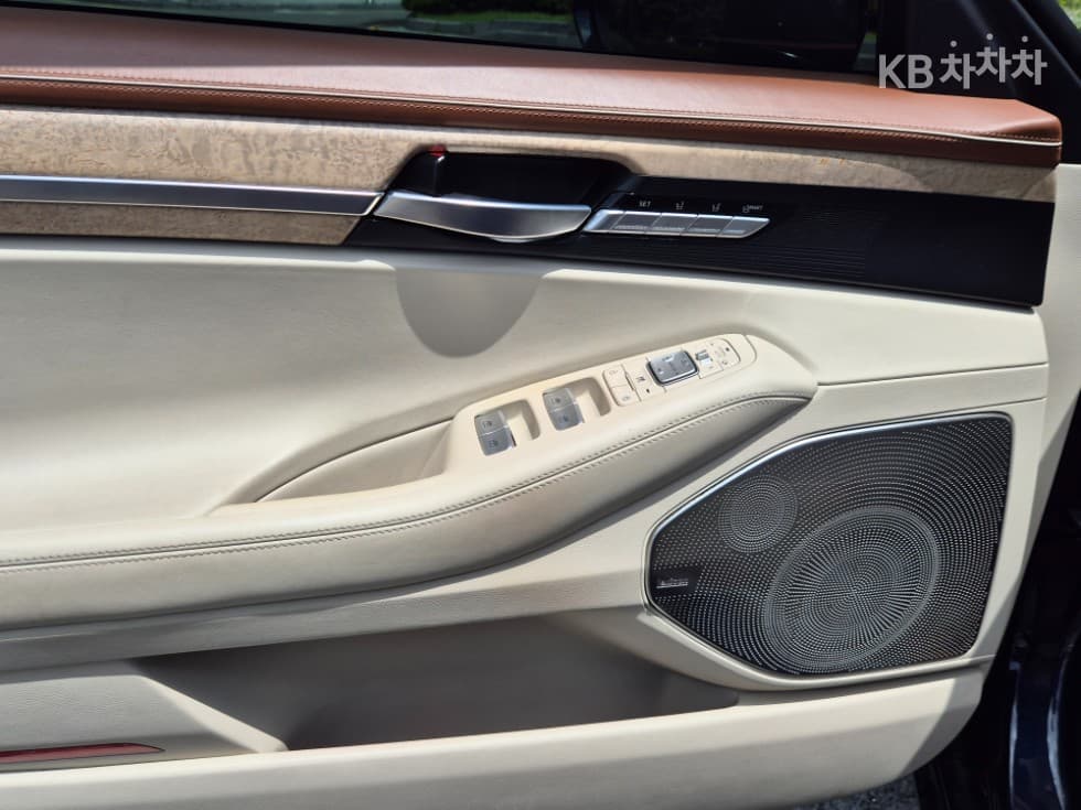 Дженезис G903.3T GDi AWD Престиж - 13