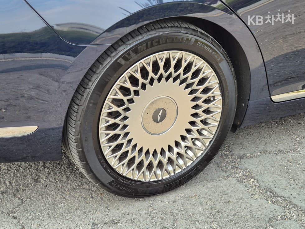 Дженезис G903.3T GDi AWD Престиж - 20