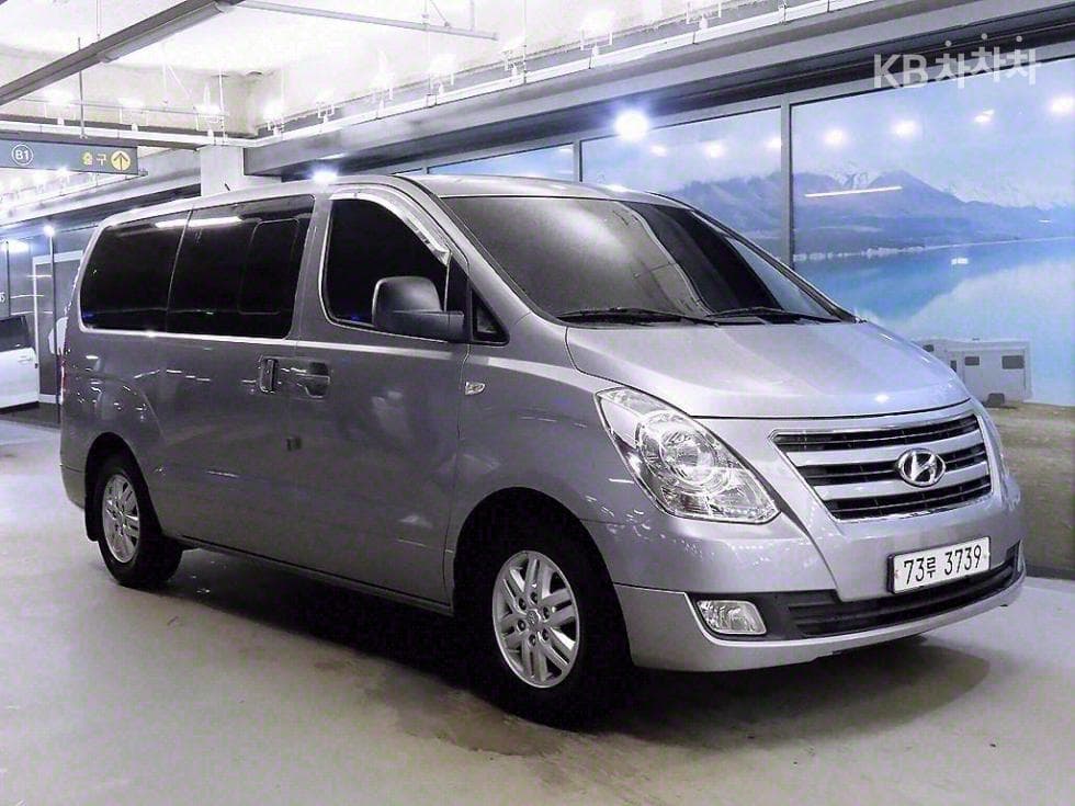 Хюндай Гранд Старекс 12-местен Комби CVX Смарт - Image 1