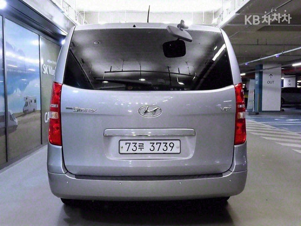 Хюндай Гранд Старекс12-местен Комби CVX Смарт - 5