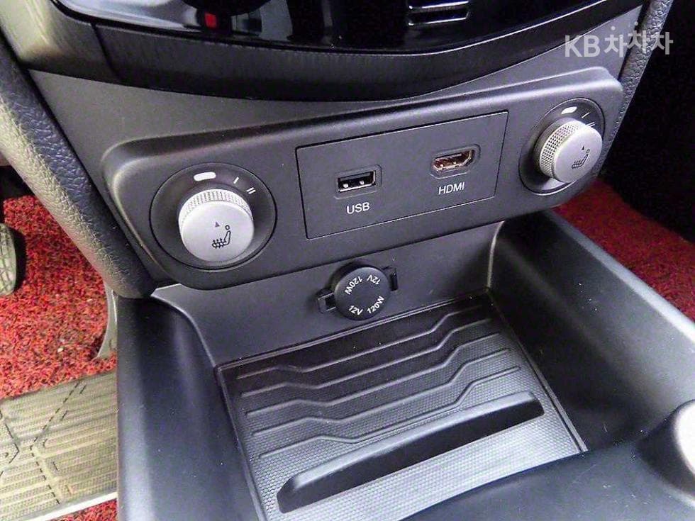 КейДжи Мобилити Тиволи Air2WD RX - 13