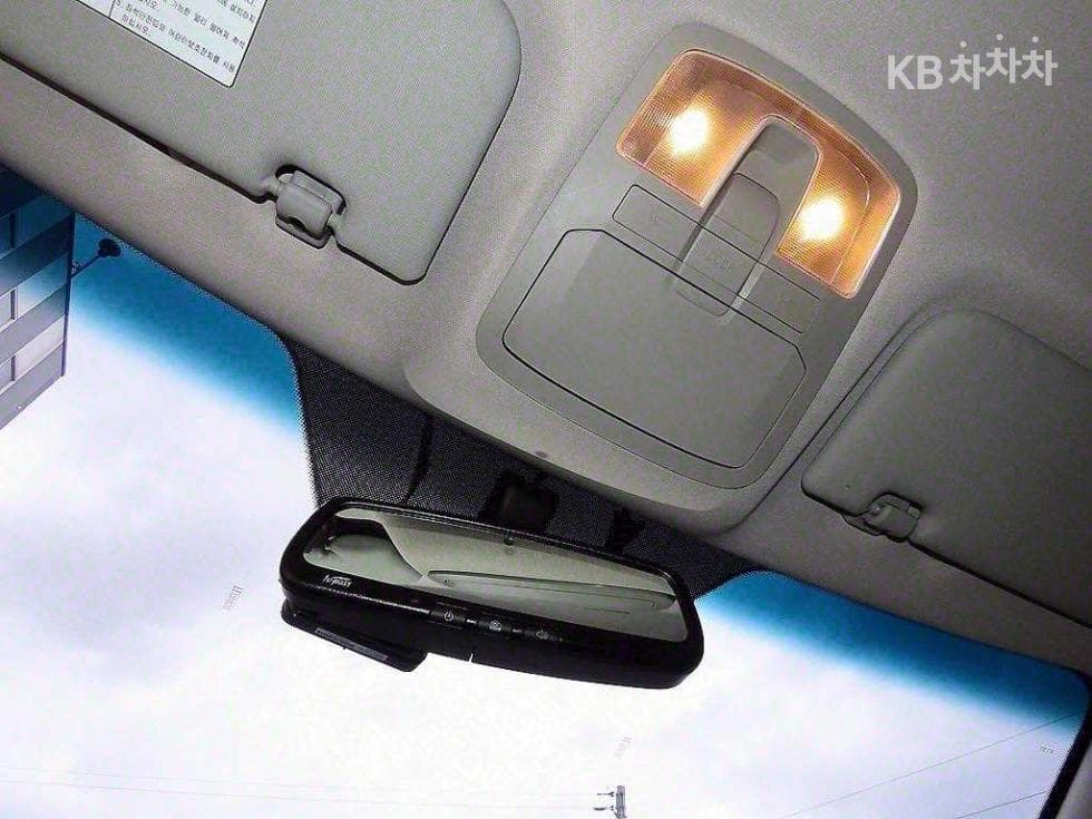 КейДжи Мобилити Тиволи Air2WD RX - 17